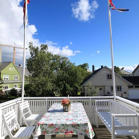 Opsahl Gjestegaard Hotell Bodö Exteriör bild